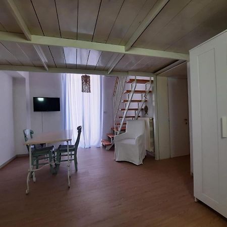 モノーポリ Dimora Almadia Bed & Breakfast エクステリア 写真