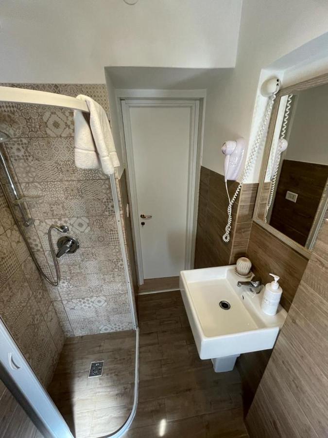 モノーポリ Dimora Almadia Bed & Breakfast エクステリア 写真